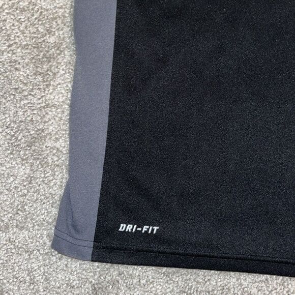 Black Gray Nike Dri-Fit gym work out training running sleeveless tank t shirt L - Picture 3 of 3
